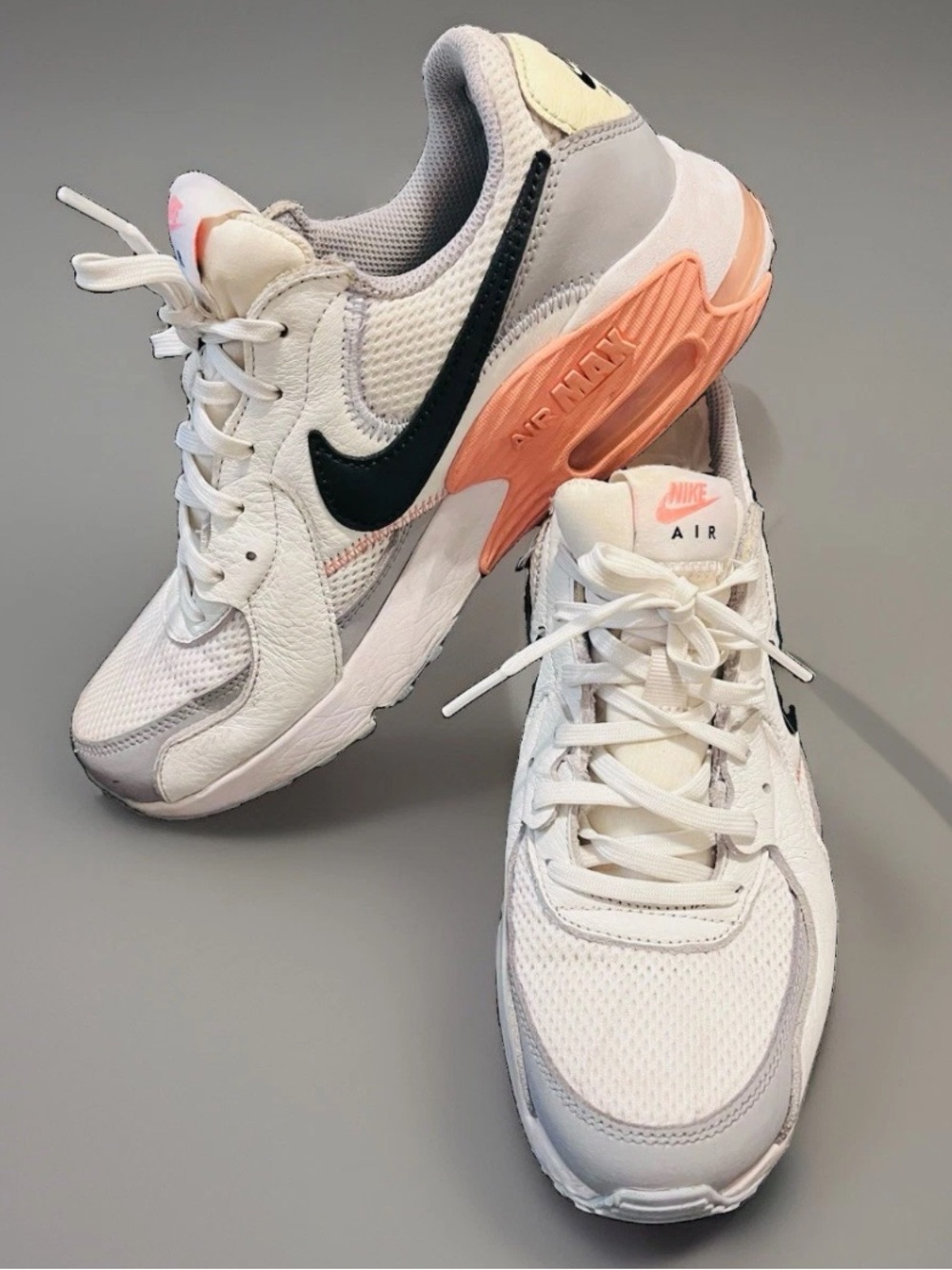 Nike Air Max Excee White Sneakers Women’s 8.5 We’ll Take It From Here